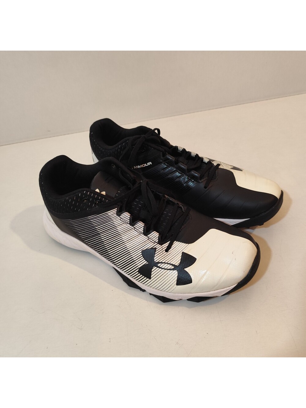 Under Armour Mens Yard Low Trainer Wht/Blk Shoes Sneakers 3000356-001 Size 14
